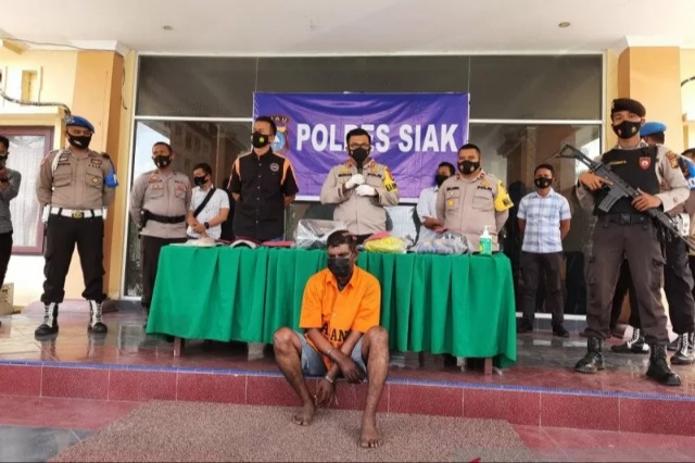Usai Ngomong Ganteng, Yanto Kena Bacok Di Tualang Siak