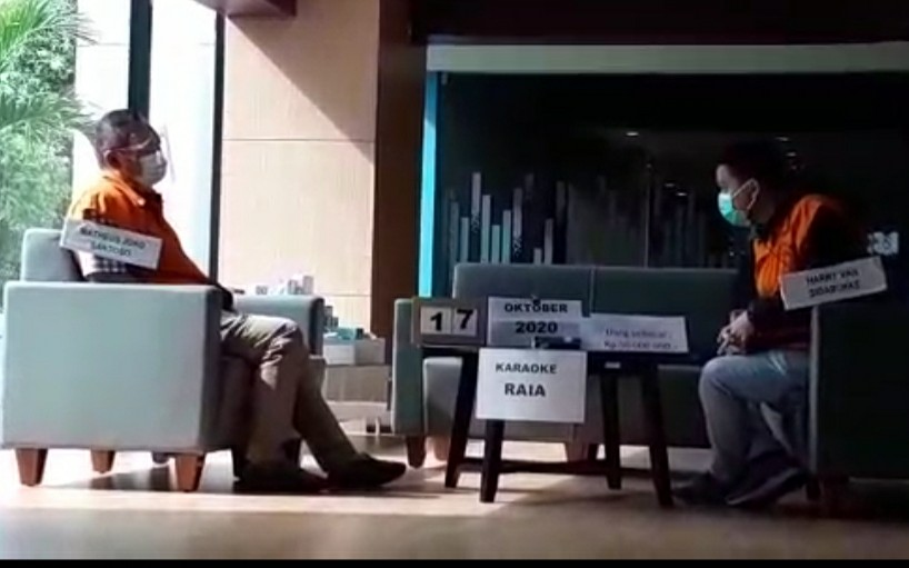 Harry Habiskan Duit Panas Suap Bansos Covid-19 di Karaoke Elite dengan Pejabat