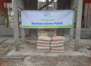Rumah Yatim Berikan Bantuan di Rumah Ibadah Desa Pambang Pesisir Riau
