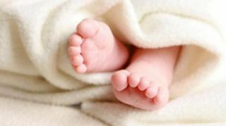 Dua Bayi di Riau positif COVID-19, Kok Bisa?