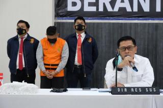 Urus SKGR Rp 3 Juta, Sekcam Binawidya Ditangkap Tim Saber Pungli Polda Riau