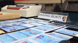 Polres Pelabuhan Tanjung Priok Bongkar Kasus Pembuatan E-KTP Palsu