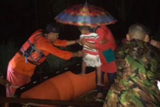 Sungai Surantih Meluap, Banjir Setinggi 1,5 Meter Landa Wilayah Padang Pariaman