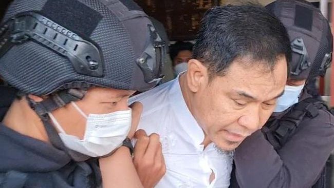 Eks Sekretaris Umum FPI Diciduk Polisi, Ini Kasusnya