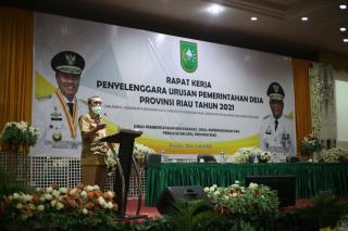 Gubri Ingatkan Kades Gunakan Bankeu Pemprov Riau Sesuai Aturan