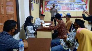 Sepasang Kekasih di Kepulauan Meranti Terpaksa Menikah di Kantor Polisi