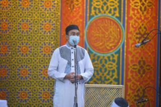 Tarawih dan Witir Perdana, Gubri Ingatkan Jamaah Protokol Kesehatan
