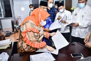 Kunjungi Disnakertrans, Bupati Kasmarni Tegaskan Perbanyak Naker Lokal Dan Fungsikan BLK