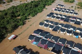 BPBD Evakuasi 1.006 KK Korban Banjir Pekanbaru Berasal dari 1.108 Rumah
