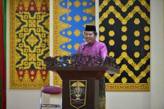 Begini Aturan Pakai Baju dan Songket Melayu Riau untuk yang Belum & Sudah Menikah