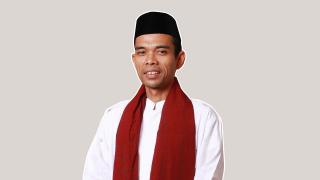 Wah, 244 Gram Emas Akan Jadi Mahar Pernikahan UAS dan Fatimah