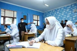 Disdik Provinsi Riau: Belajar SMA/SMK Tatap Muka Ditiadakan