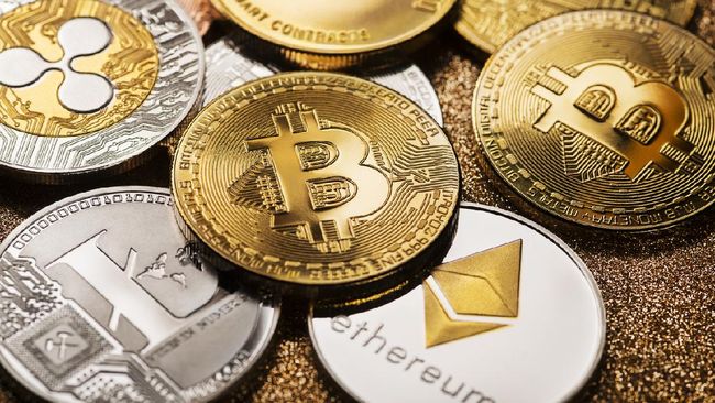 China Resmi Larang Industri Keuangan Layani Uang Kripto