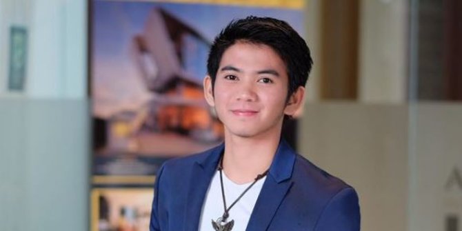 Rizki DA Emosi: Sudah Cukup, Selama Ini Aku Berusaha Menjadi Bajumu
