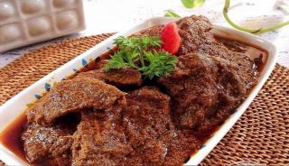 Wah, Padang Akan Bangun Gedung Sentra Rendang Terbesar