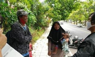 Kena PHK, Pasutri dan 2 Anaknya Masih Balita Nekat Mudik Jalan Kaki, Sudah 6 Hari Perjalanan