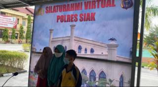 Tak Bisa Mudik, Polres Siak Fasilitasi Masyarakat Yang Ingin Bersilaturahmi Virtual