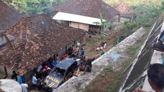 Kronologi Mobil Polsek Gendangsari Terjun ke Jurang Sedalam 12 Meter