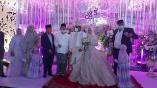 Mewahnya Dekorasi Resepsi Pernikahan Ustaz Abdul Somad & Fatimah
