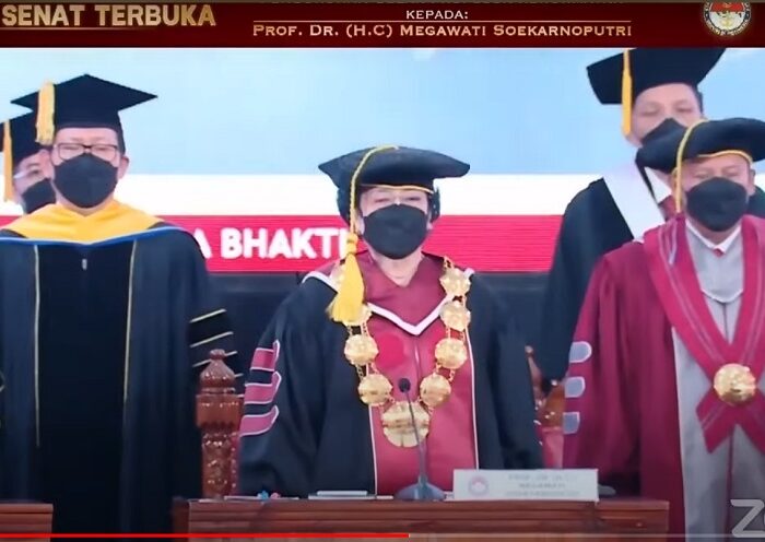 Pengukuhan Gelar Profesor di Unhan, Megawati Datang Bersama Prabowo