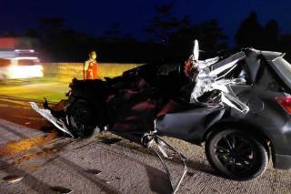 Wakapolres Lampung Utara Kecelakaan di Tol Trans Sumatera, Mobil Ringsek