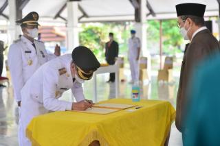Bupati dan Wakil Bupati Rohil Resmi Dilantik, Gubri Ingatkan Amanah Presiden 