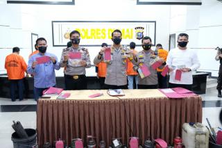 Polres Dumai Gulung 7 Orang Preman Pungli Sopir Truk