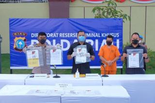 Uang Nasabah Rp3,2 Miliar Ditilap Oknum Manajer Bank BJB Cabang Pekanbaru