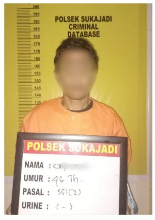 Pelaku Tikam Paha Bambang Pakai Sebilah Pisau di Jalan Melati Pekanbaru