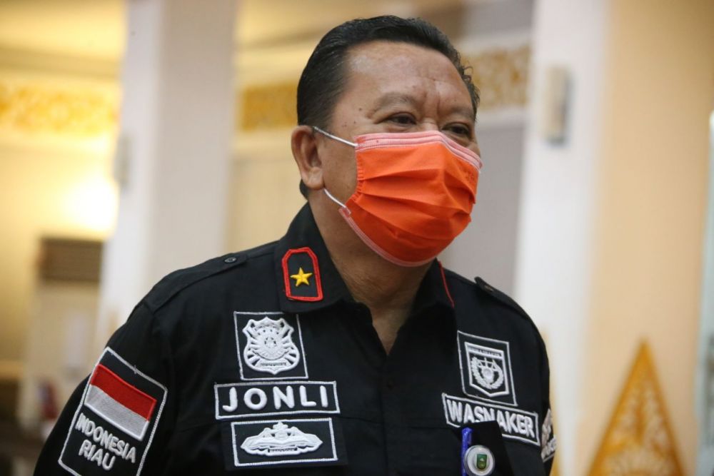 Pemprov Riau Minta Perusahaan Gunakan Tenaga Kerja Lokal 