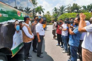 Antisipasi COVID-19, Pemkab Kampar Luncurkan 2 Armada Bus Vaksinasi Keliling