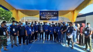 NasDem Riau Berkurban, Dua Ekor Sapi dan 1 Ekor Kambing Disembelih