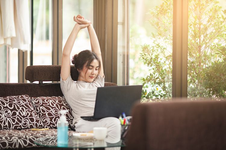 Tips Agar tak Jenuh Saat WFH, Simak Yuk!