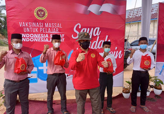 Vaksin Lanjutan BIN Daerah Riau Sasar 514 Santri dan Siswa Madrasah 