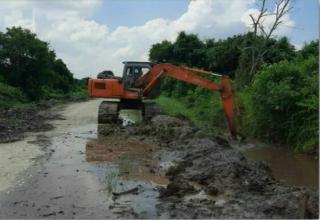 Cegah Banjir, Dinas PUPR Pekanbaru Normalisasi Drainase