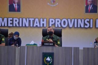 Antisipasi kerumunan, Gubri Minta Tambahan Tempat Vaksinasi