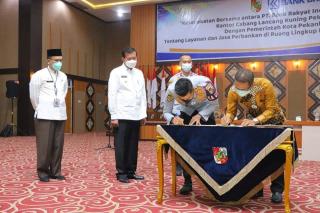 Wali Kota dan Dishub Pekanbaru Teken MoU Pembayaran non Tunai