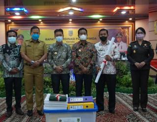 Di Tengah Pandemi, Bupati Rohil Minta Setiap Pabrik Kelapa Sawit Bantu Minimal Rp 100 Juta