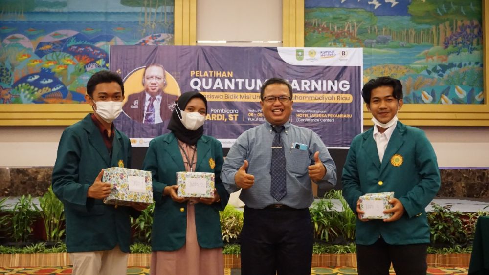 UMRI Gelar Pelatihan Quantum Learning untuk Mahasiswa Bidik Misi