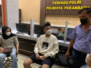 Datangi Polresta, Anggota DPRD Pekanbaru & Keluarga Melapor Ngaku Kena Keroyok