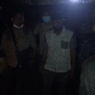 Ketua RT: Anggota DPRD Ida Yulita Dobrak Pintu Rumah Warga Pakai Kunci Roda & Ngomong Kata Kotor!