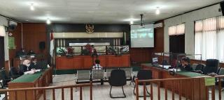 4 Saksi Bantah Tanda Tangani Cek yang Dicairkan