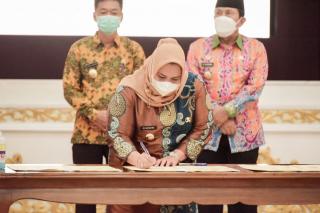 Bupati Bengkalis Tandatangani MoU Pengelolaan PI 10 Persen di Wilayah Kerja Migas Rokan