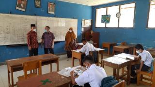 Sekolah di Kecamatan Zona Merah Diizinkan Belajar Tatap Muka, Ini Syaratnya