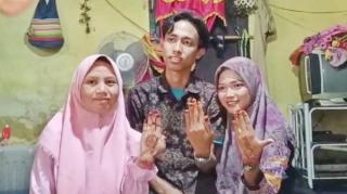 Dilema Jek di Antara Dua Wanita Akhirnya Nikahi Keduanya
