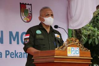 Pengangkut Sampah Mandiri di Pekanbaru Mesti Ada Rekom RW
