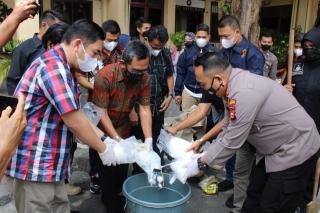 Polresta Pekanbaru Musnahkan 7,9 Kg Sabu & Ratusan Pil Ekstasi