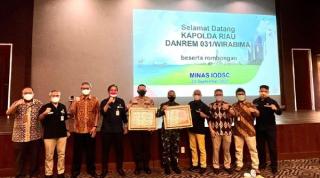 Tekan Pencurian Minyak, Aparat Riau Terima Penghargaan