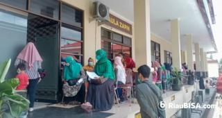 Kantor Polresta Pekanbaru Diburu Pelaku UMKM