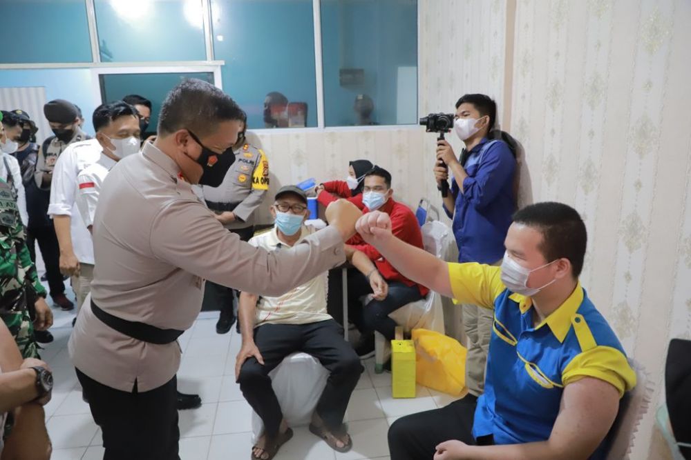 Kapolda Riau Resmikan Gedung Vaksin Centre di Polres Kepulauan Meranti